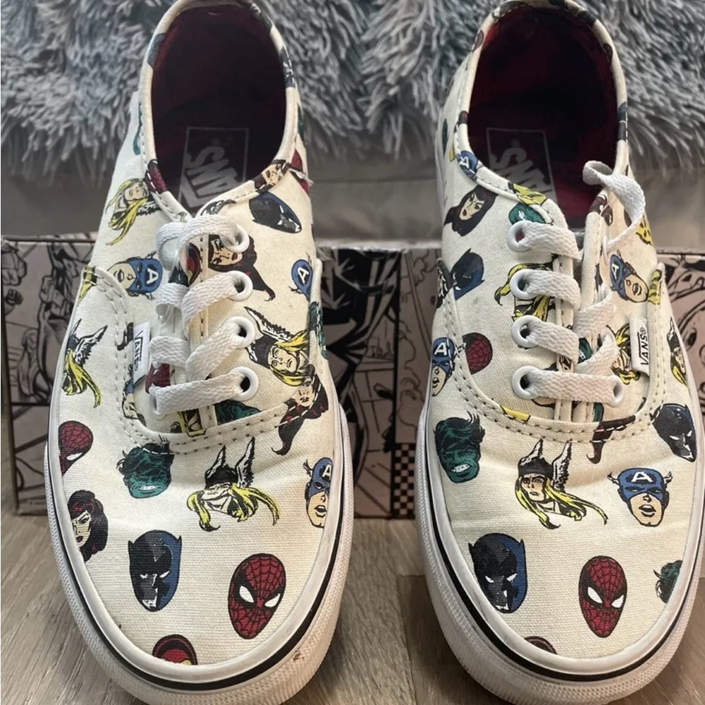 Vans Marvel Classics